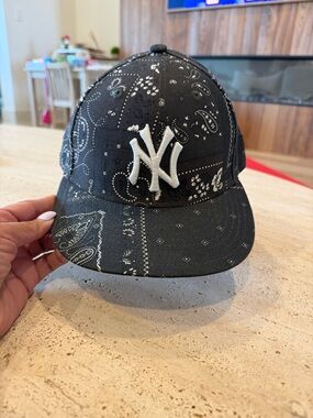 Kith Black Bandana Print baseball Cap with White Yankee Logo